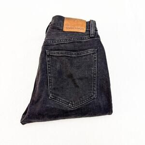 The Yoko High Rise Slim Black Denim jeans Button Fly Size 26 x 28L